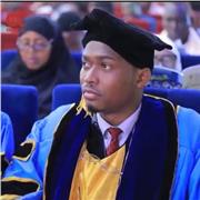 Professeur de Biologie aux étudiants et ou élève